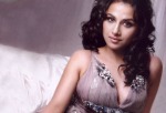 Hot Sexy Horney - Sizzling Bold Celebrity Vidya Balan
